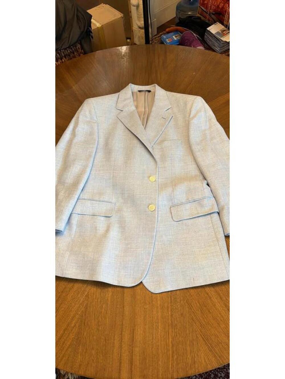 Gorgeous pale blue Brooks Brothers sportcoat ￼